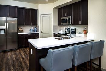 Quartz counter tops